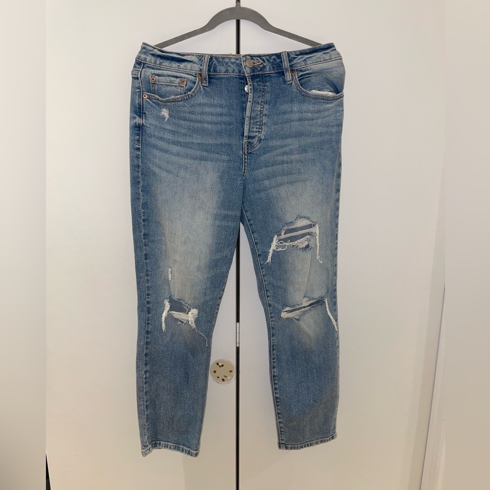 Trendy Light Blue Ripped Jeans